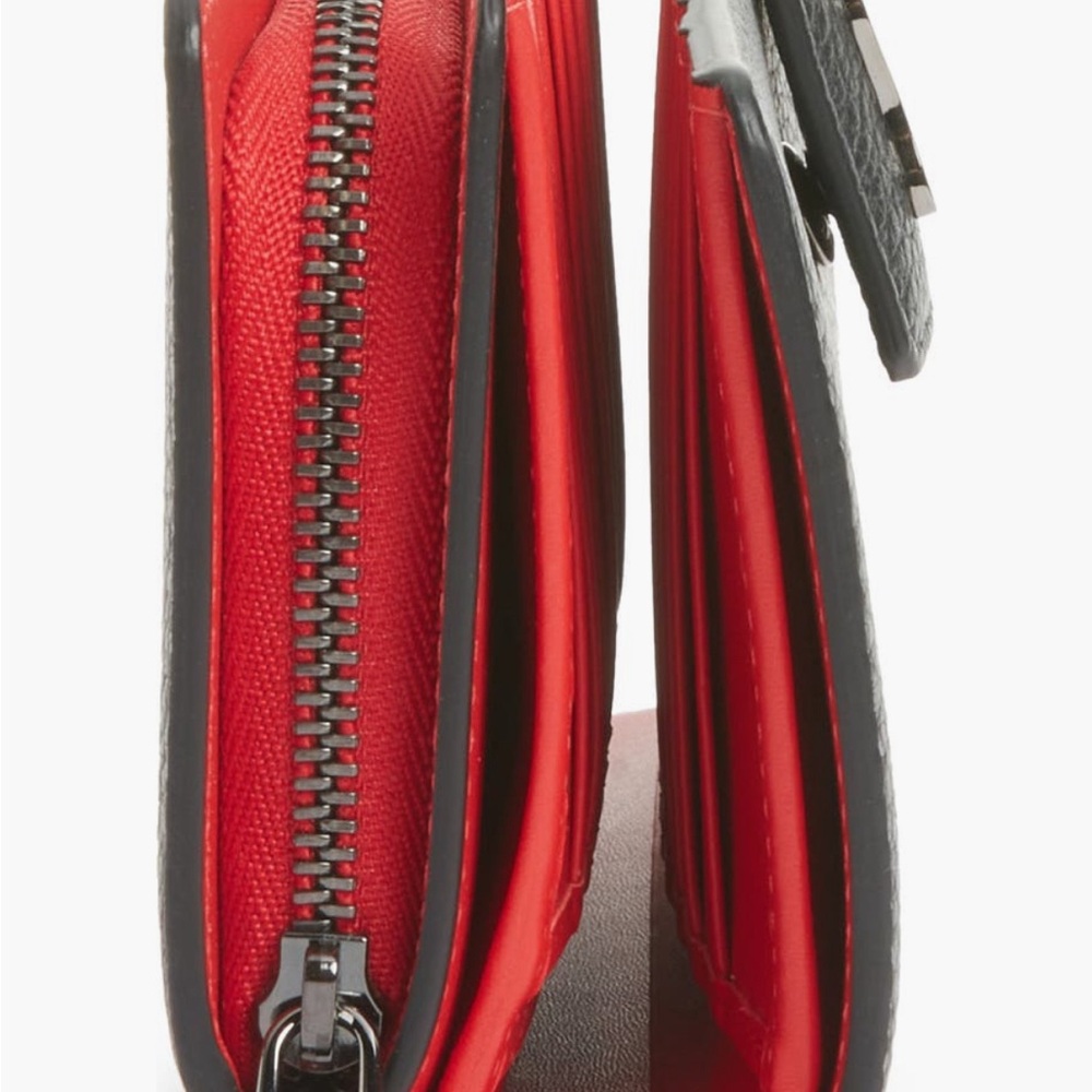 Black and Red Wallet - Picture 4 of 4